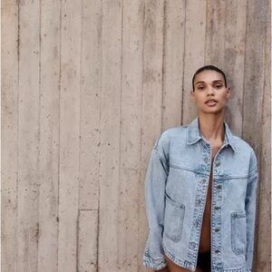 Zara Women's Light Blue Denim Shacket